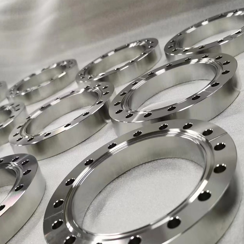 Forged titanium alloy flanges