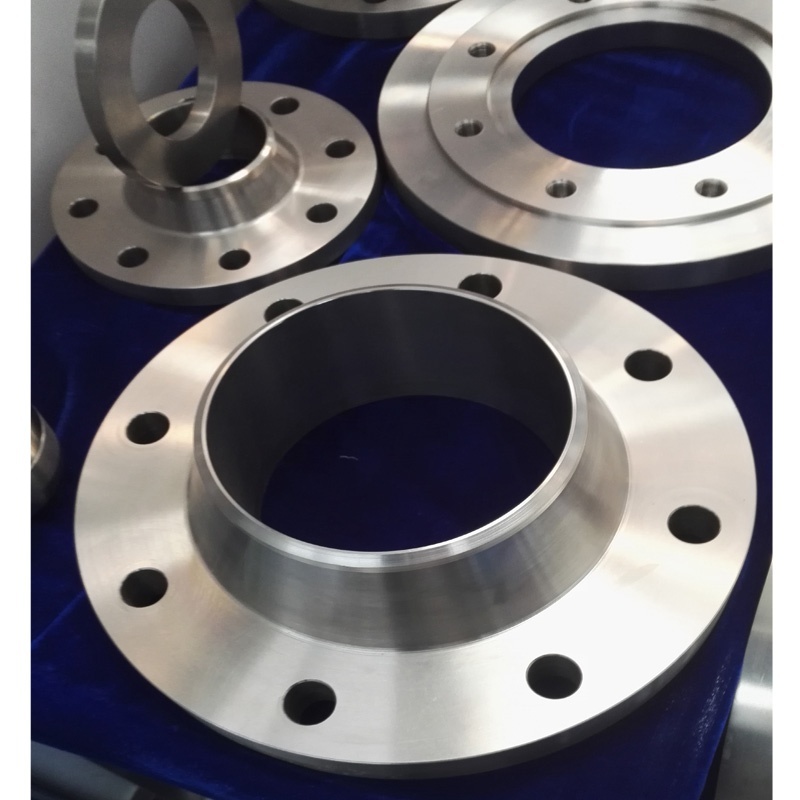 Forged titanium alloy flanges